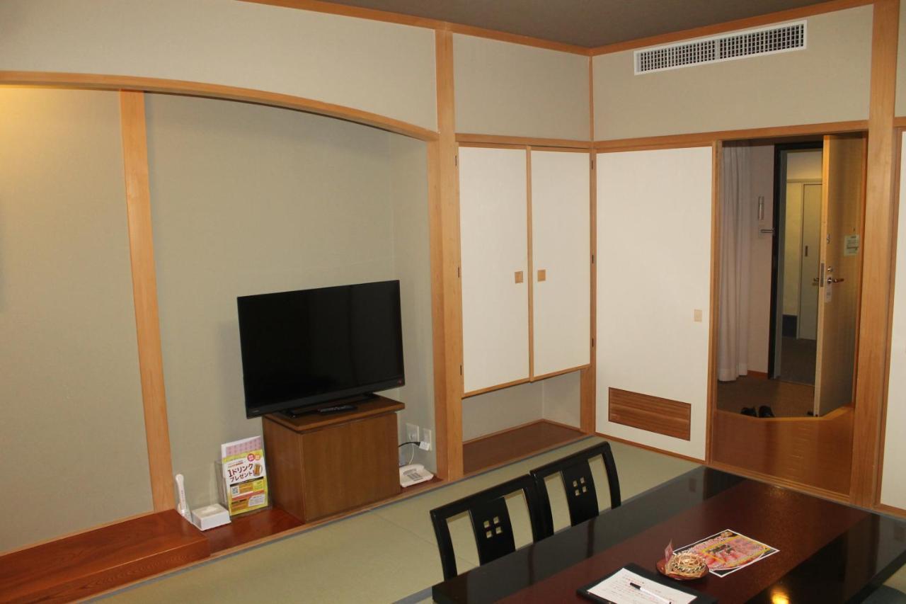The Gran Resort Elegante Atami Атами Екстериор снимка